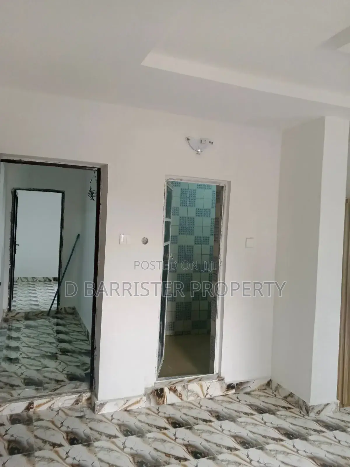 1bdrm Apartment in Martins, Akute Ajuwon for rent in Akute Ajuwon