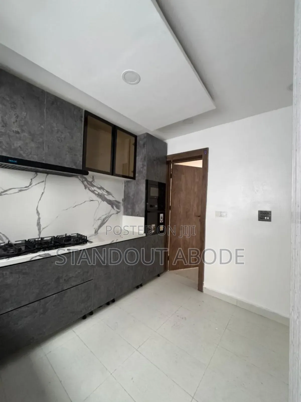 2bdrm Apartment in Inside A Secure, Ikate-Elegushi for sale in Ikate-Elegushi