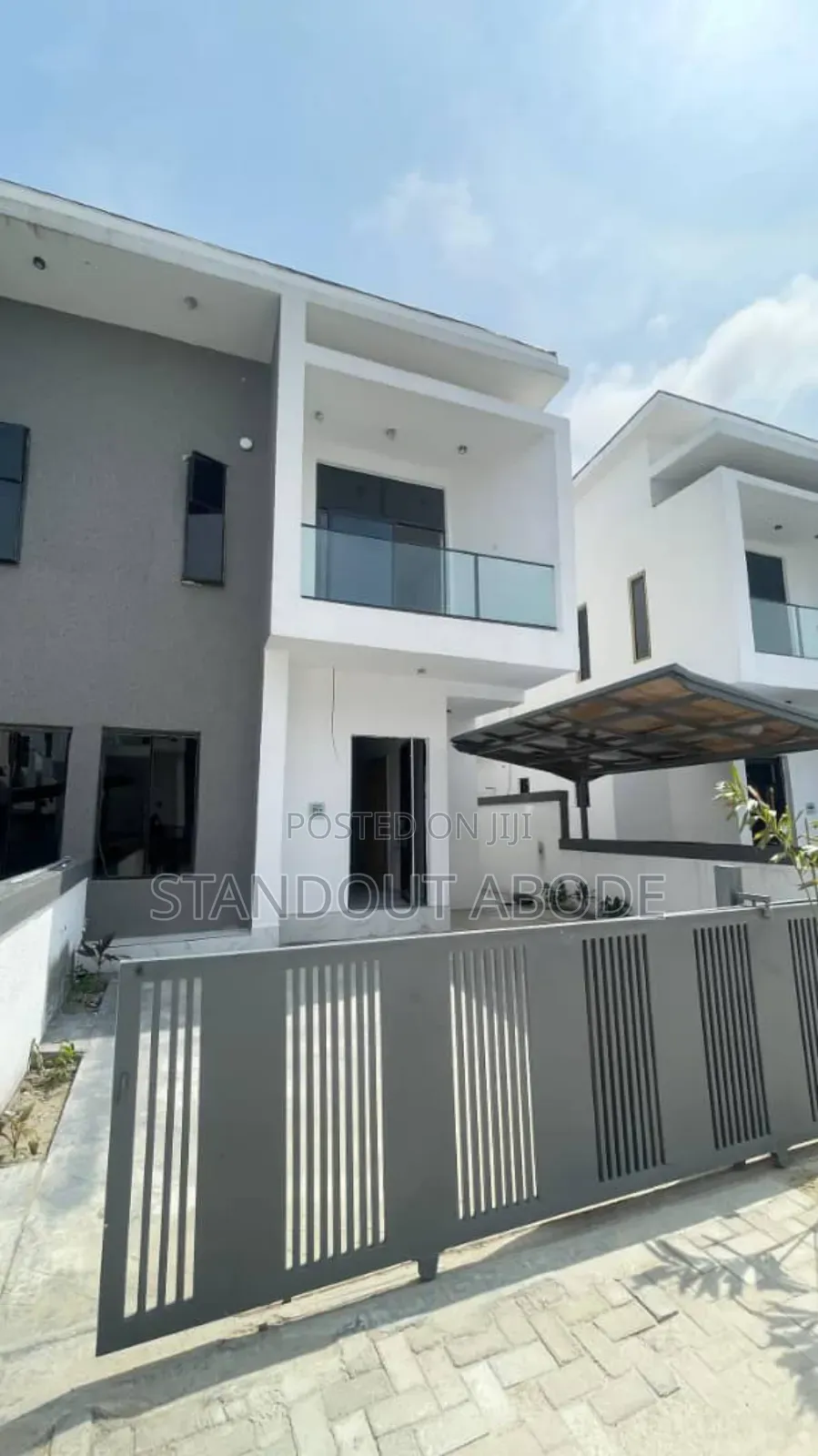 4bdrm Duplex in An Estate Inside, Ikota for sale in Ikota