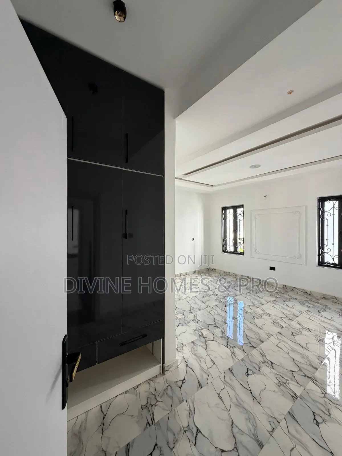 5bdrm Duplex in Kado for sale in Kado