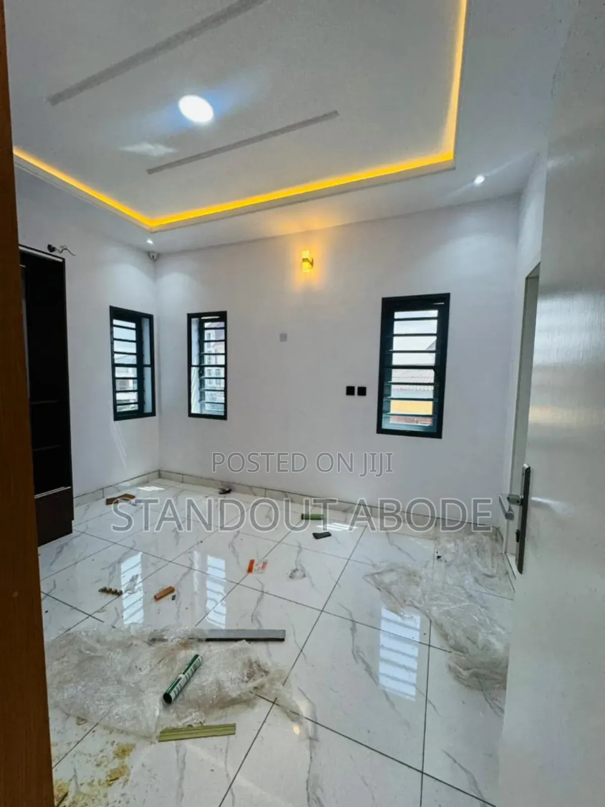 4bdrm Duplex in Inside An Estate, Surulere for sale in Surulere