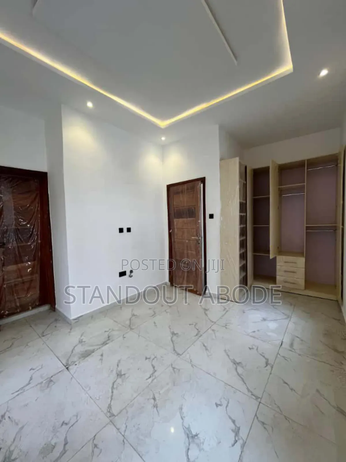 4bdrm Duplex in In An Estate, Ogba for sale in Ogba