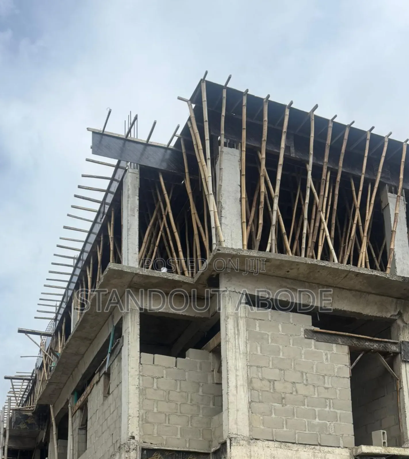 2bdrm Apartment in In An Estate, Chevron for sale in Chevron