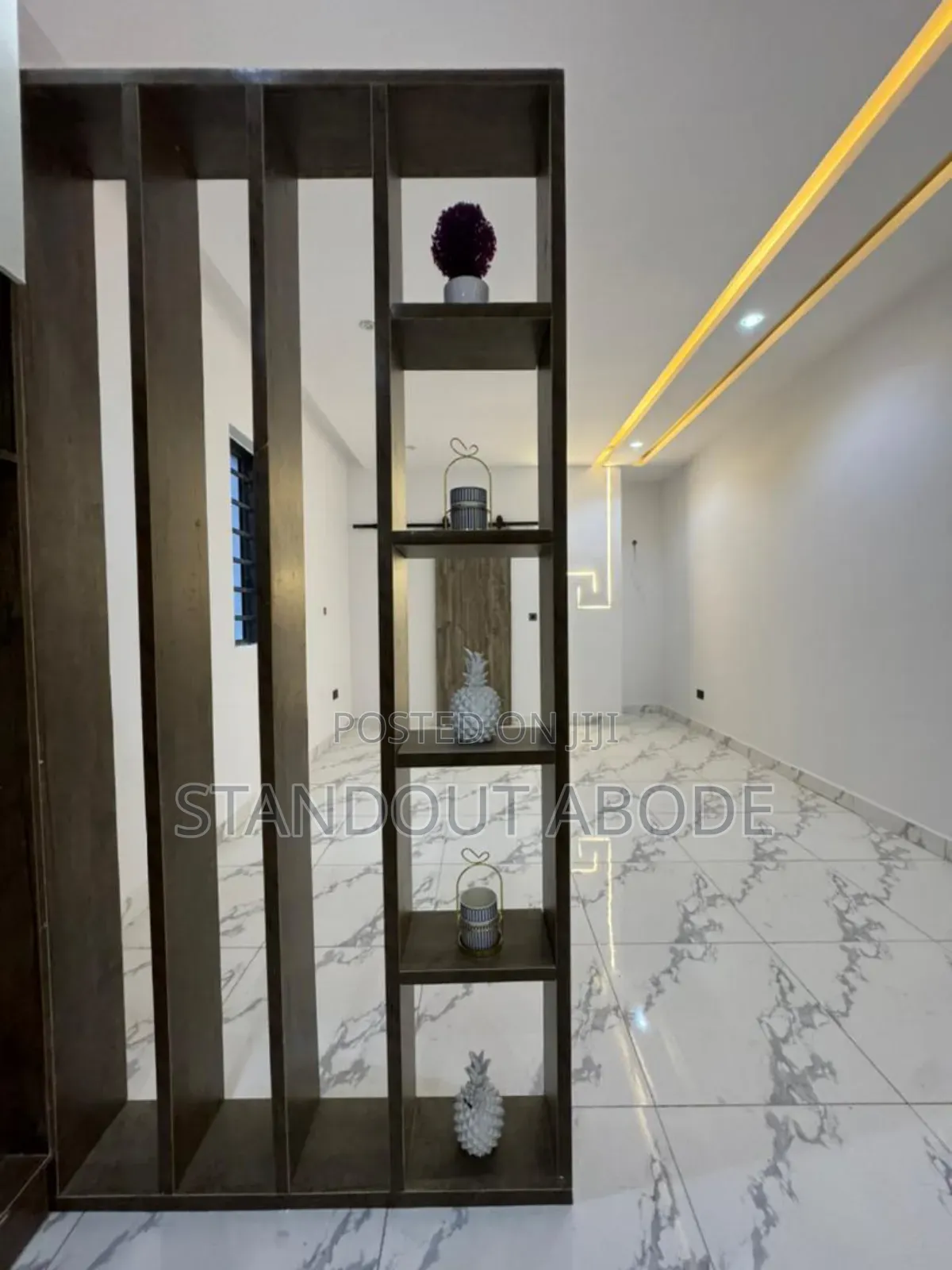 Studio Apartment in In An Estate In, Off Lekki-Epe Expressway for sale in Off Lekki-Epe Expressway