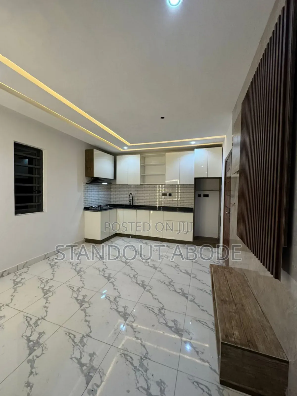 Studio Apartment in In An Estate In, Off Lekki-Epe Expressway for sale in Off Lekki-Epe Expressway