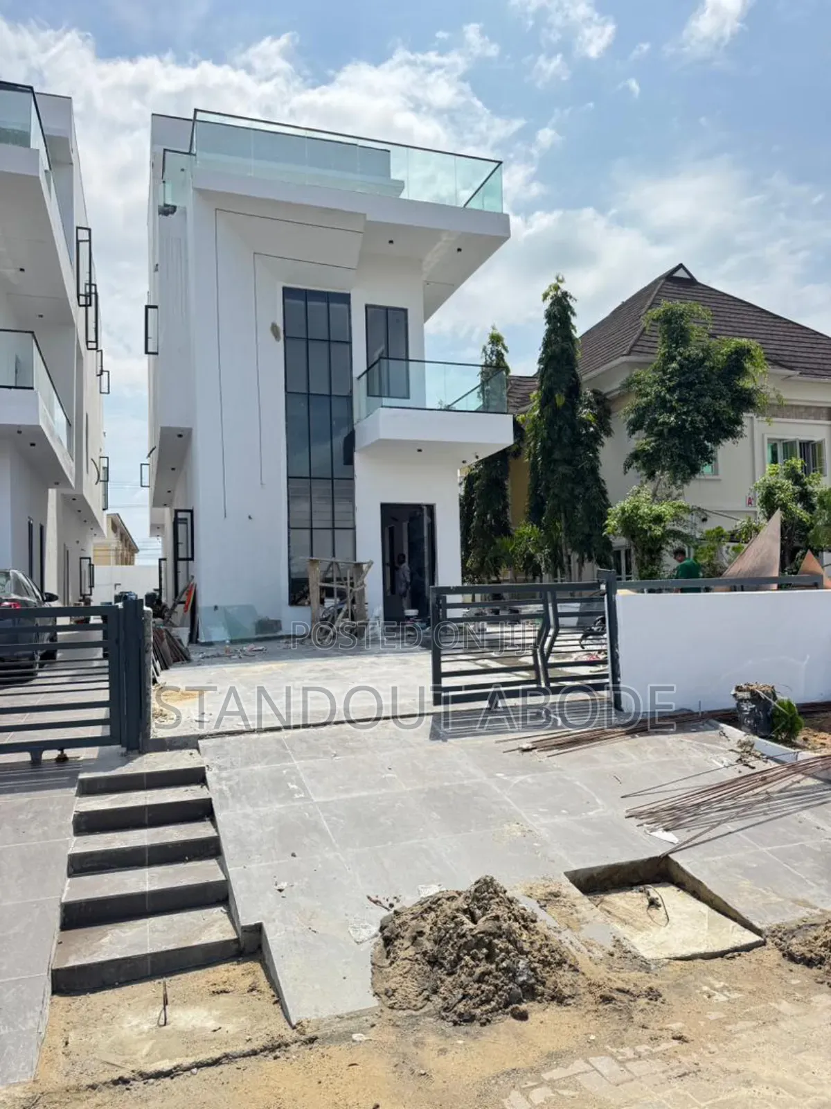 5bdrm Duplex in Orchid Road, Off Lekki-Epe Expressway for sale in Off Lekki-Epe Expressway