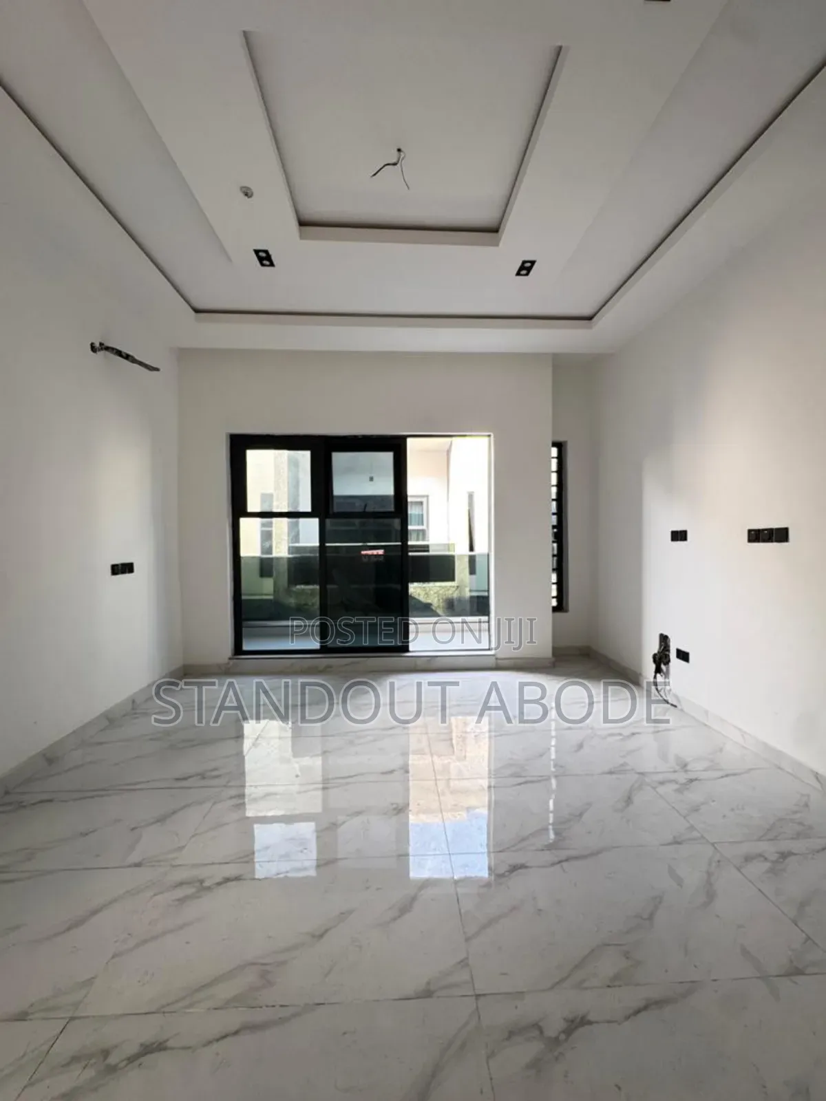 4bdrm Duplex in Inside An Estate, Ikota for sale in Ikota
