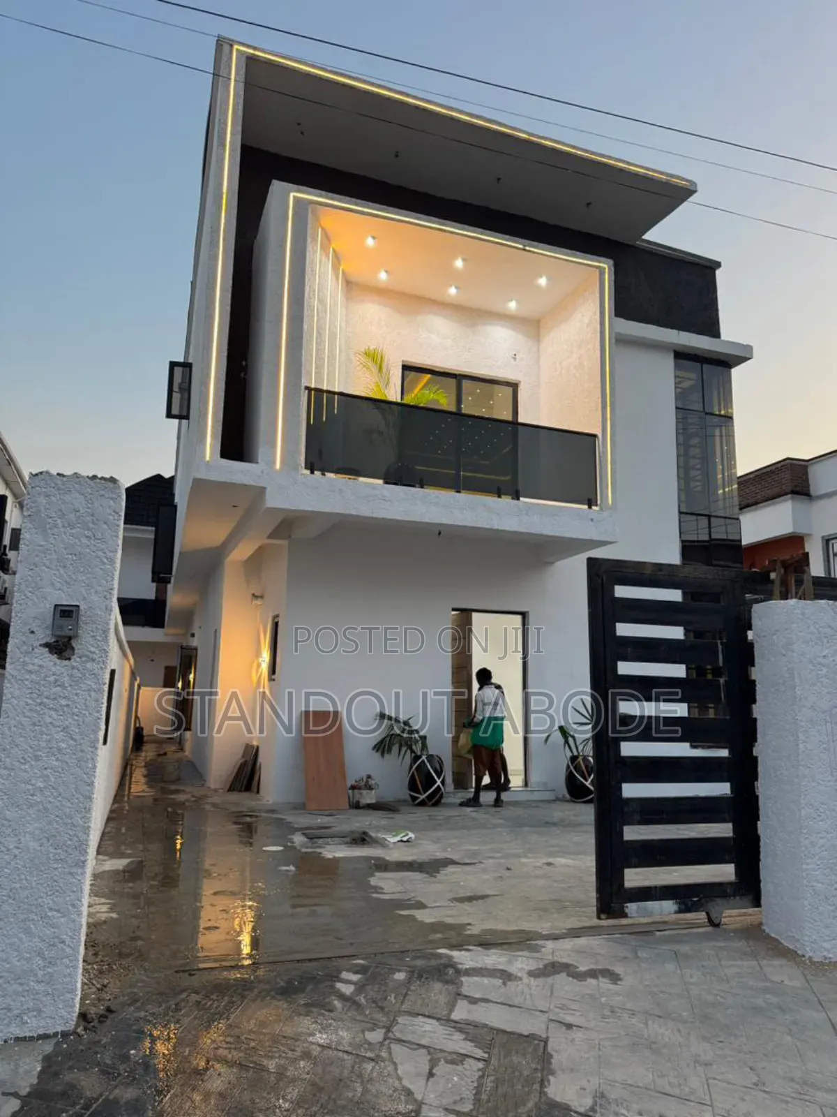 4bdrm Duplex in Inside An Estate, Ikota for sale in Ikota