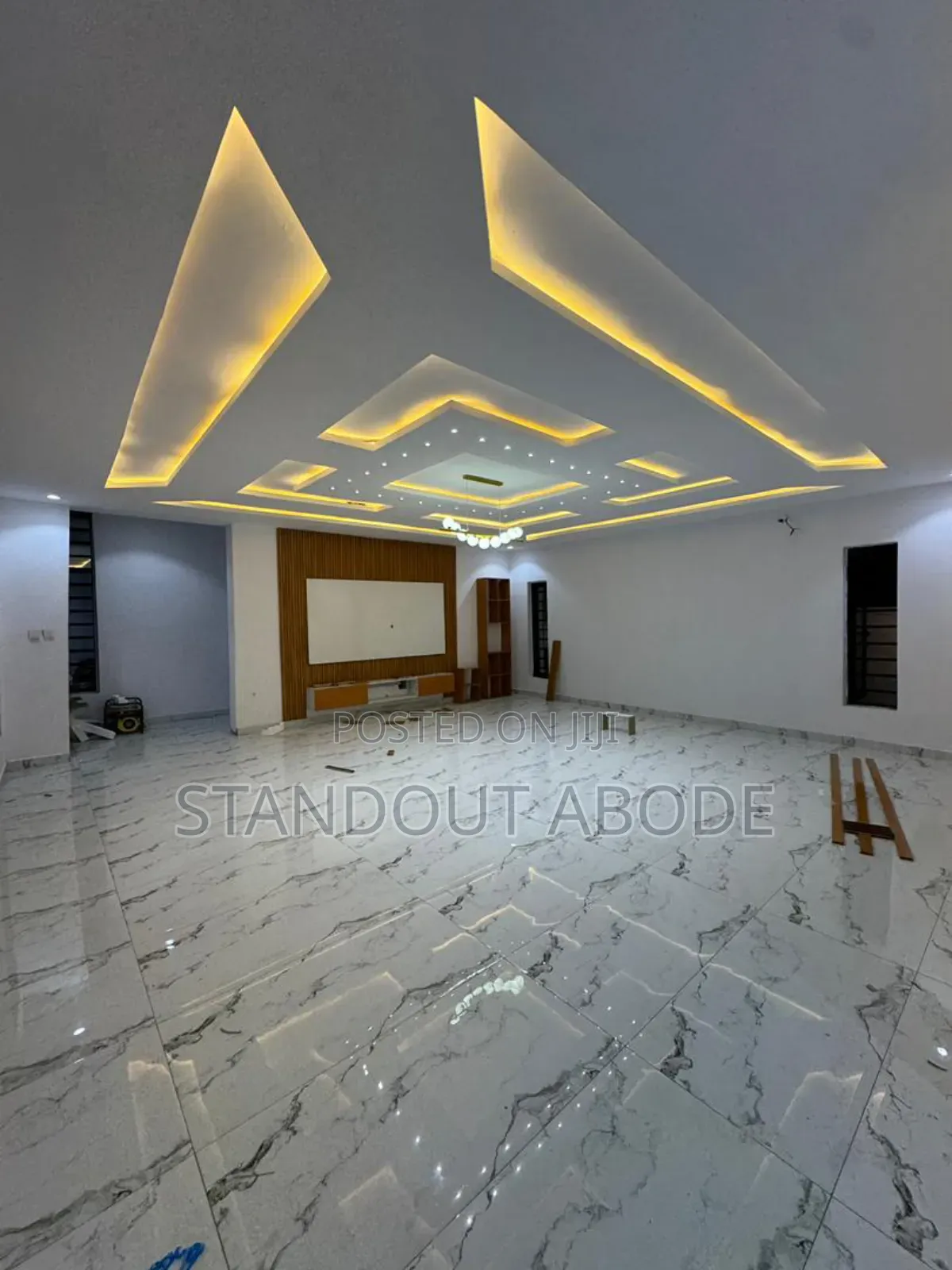 4bdrm Duplex in Inside An Estate, Ikota for sale in Ikota
