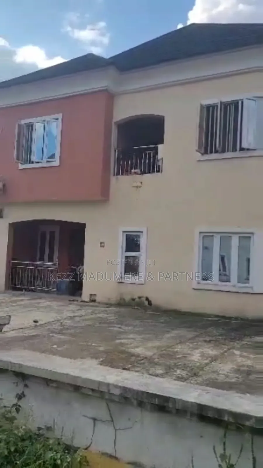 7bdrm Duplex in Near Eberelinks Ph for sale in Owerri