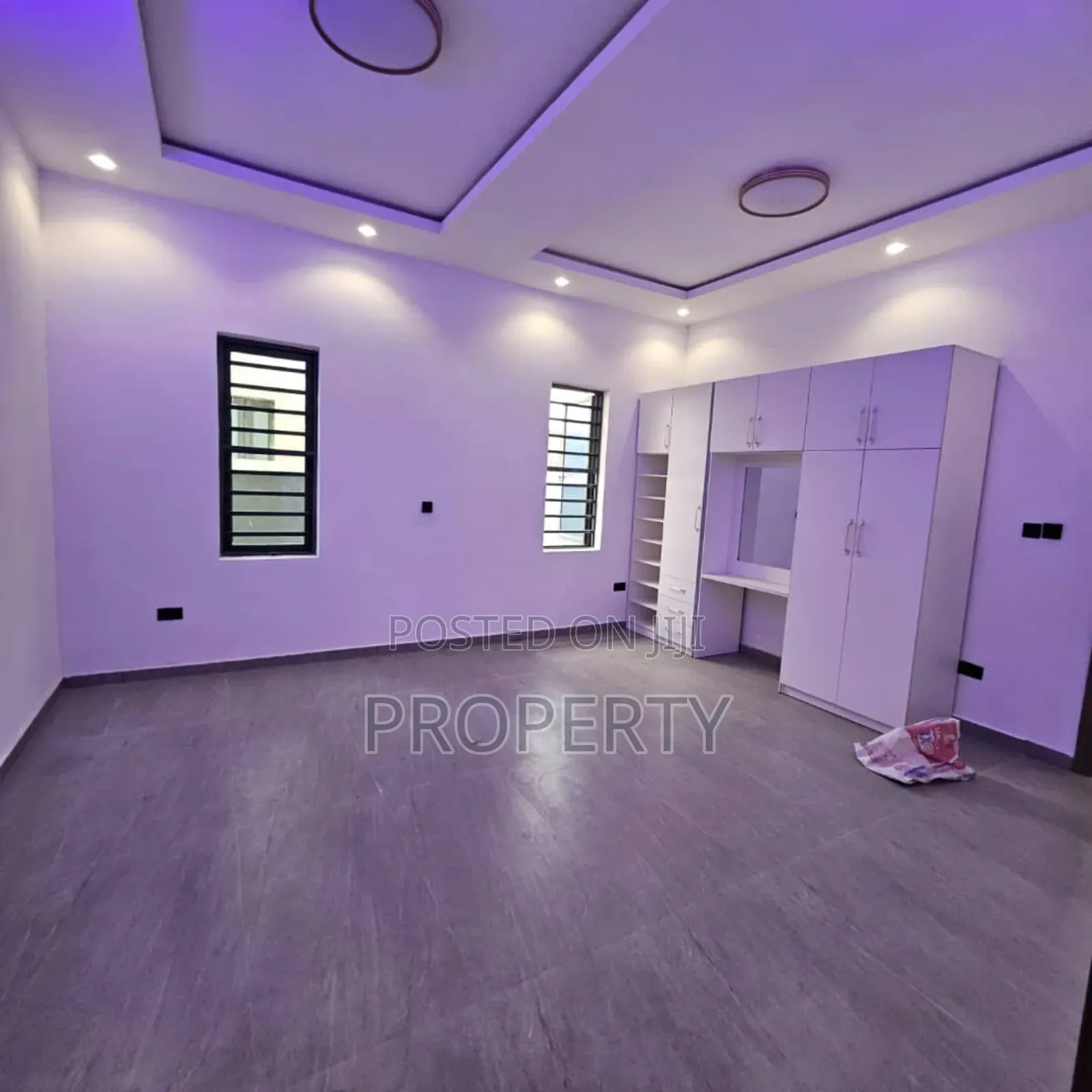 6bdrm Duplex in GRA Phase 2 Shangisha for sale in GRA Phase 2 Shangisha