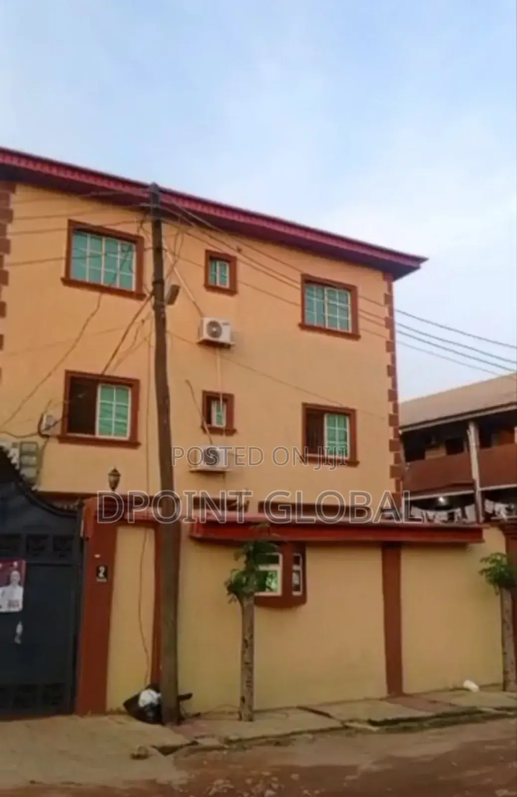 18bdrm Block of Flats in In Estate, Egbeda for sale in Egbeda
