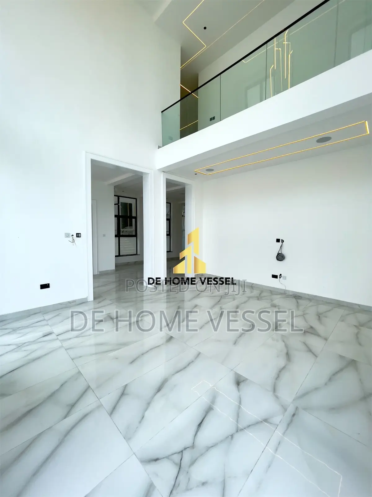 5bdrm Duplex in Ikate for sale in Ikate