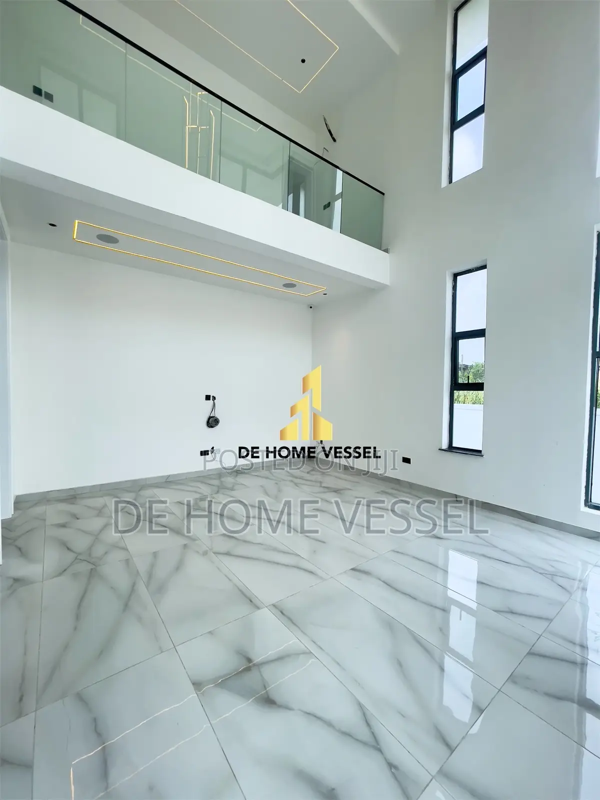 5bdrm Duplex in Ikate for sale in Ikate