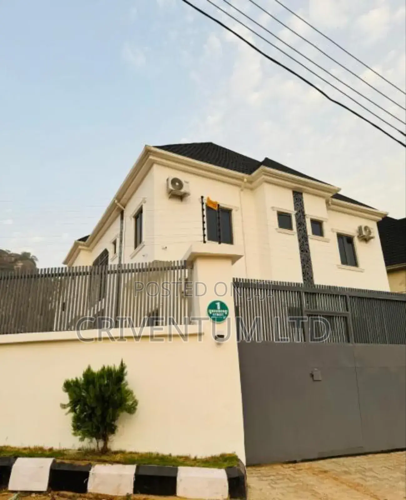 Beautiful 2 Bedrooms Shortlet in a Serene Environment in Dawaki