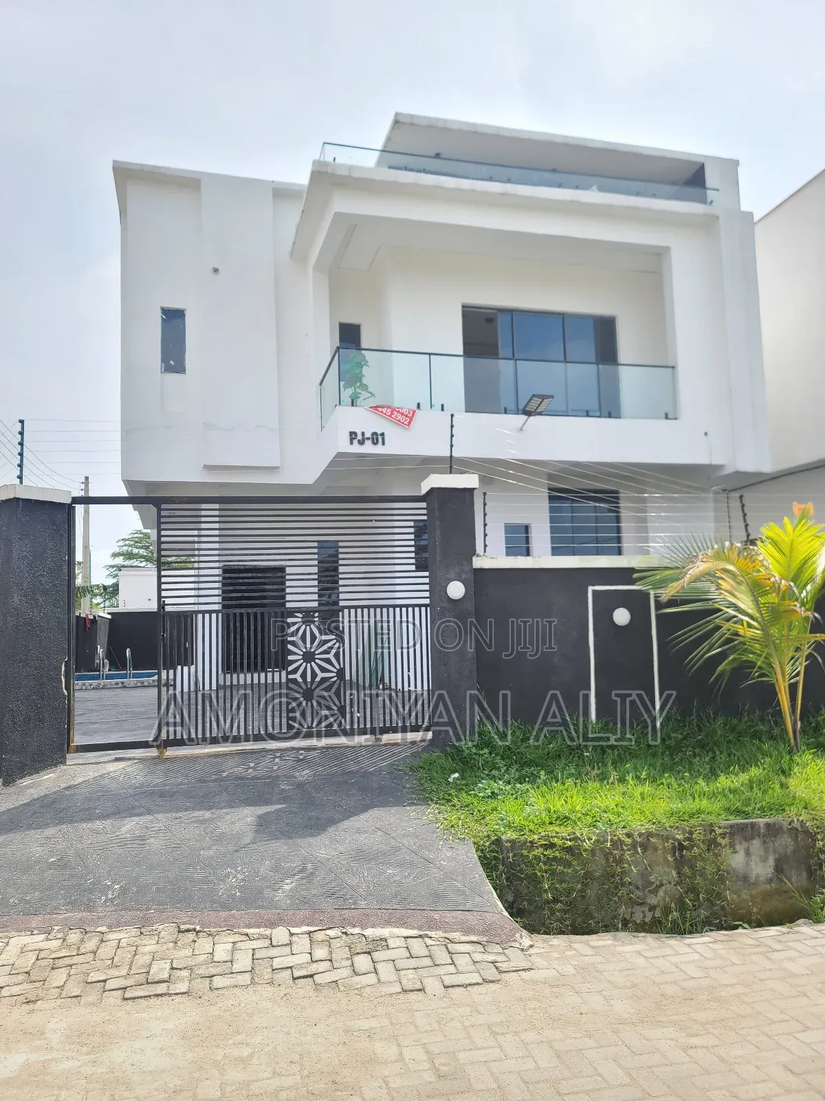 5bdrm Duplex in Lekki Peninsula, Ajah for sale in Ajah