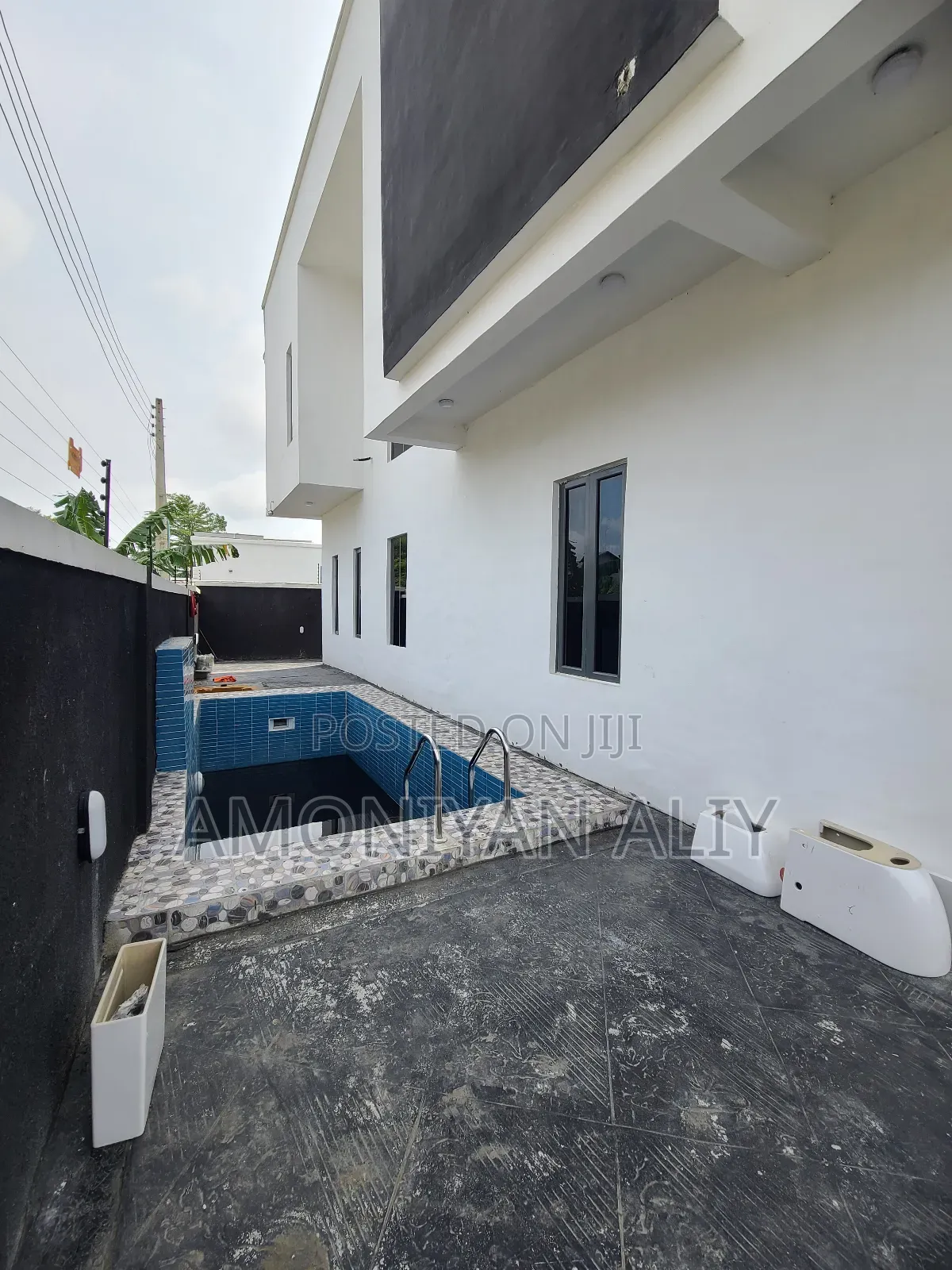 5bdrm Duplex in Lekki Peninsula, Ajah for sale in Ajah
