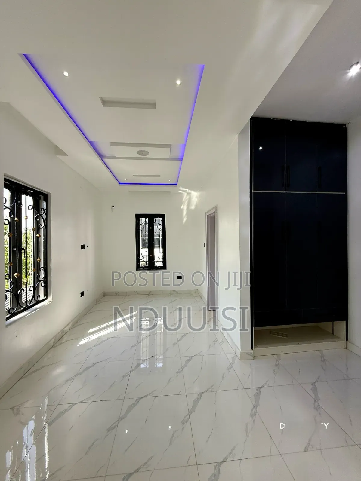 5bdrm Duplex in Kado for sale in Kado