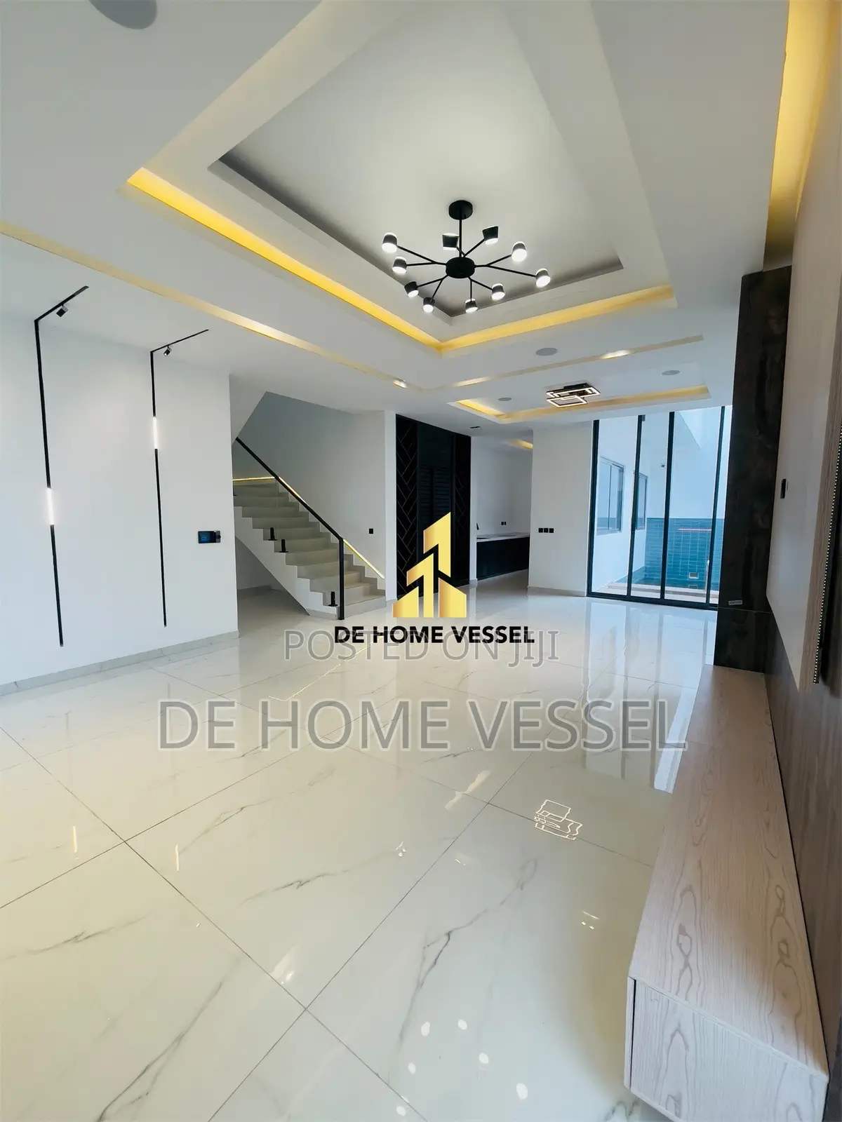 5bdrm Duplex in Ikate for sale in Ikate