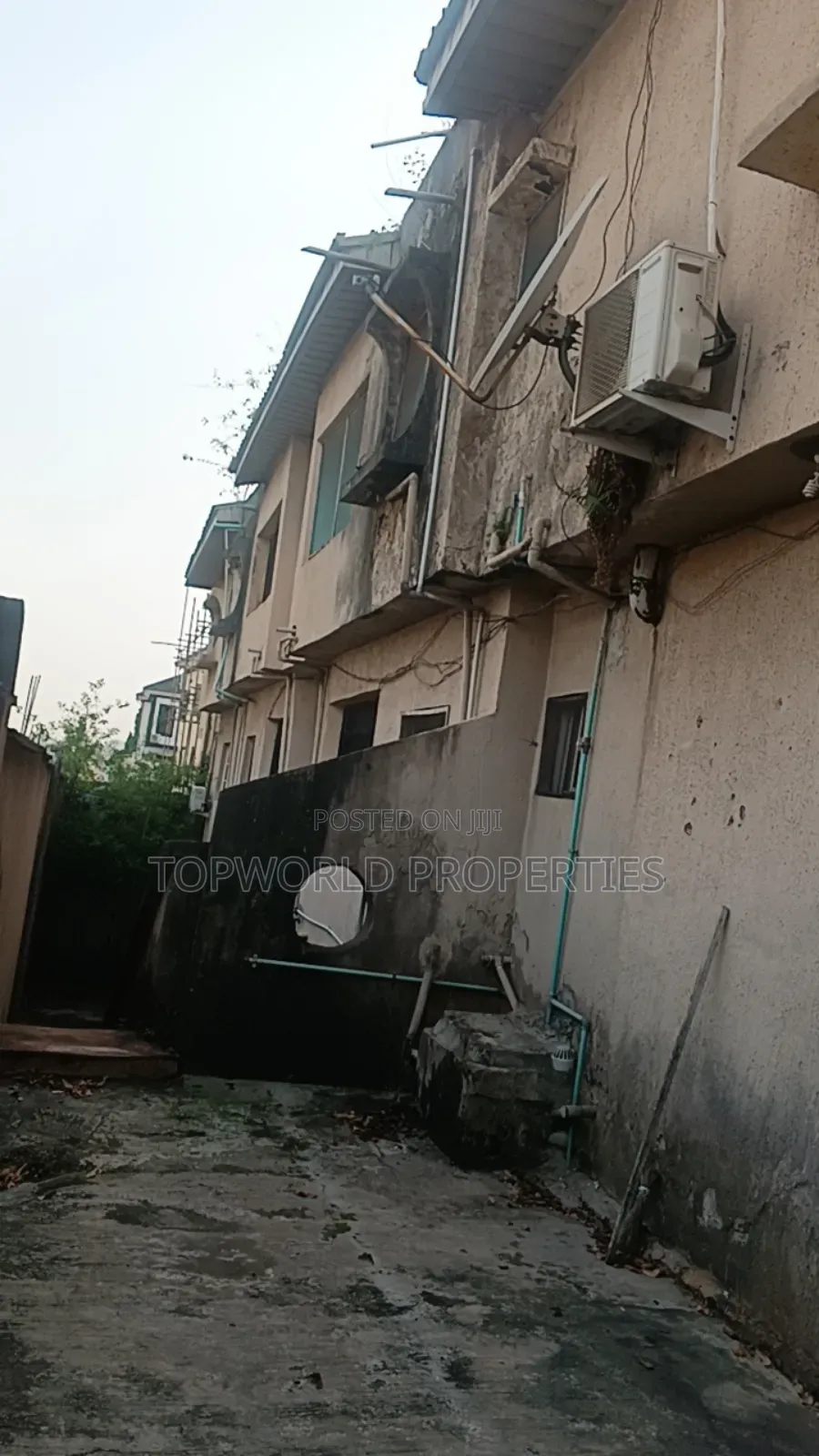 2bdrm Block of Flats in Omole Phase 1 for sale in Agidingbi