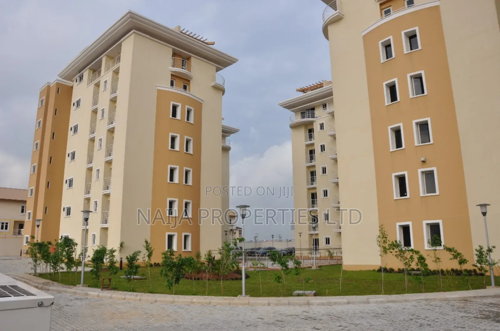 3bdrm Apartment in Oniru, Victoria Island for sale in Victoria Island