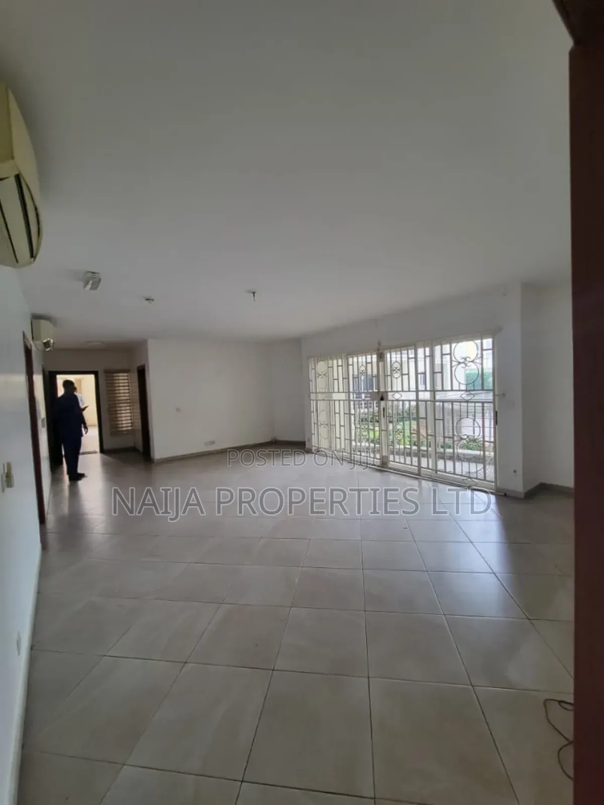 3bdrm Apartment in Oniru, Victoria Island for sale in Victoria Island