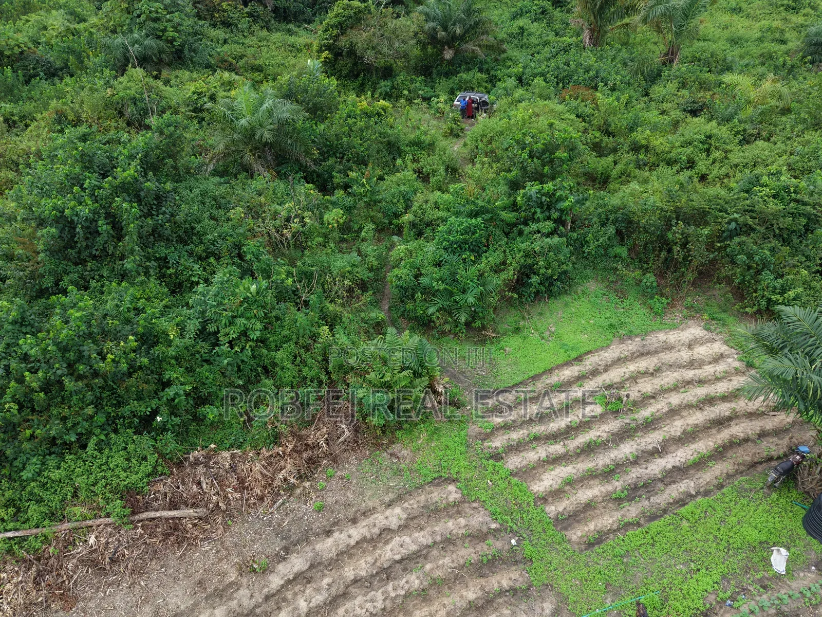 Prime Real Estate Plots for Investment! in Elerangbe