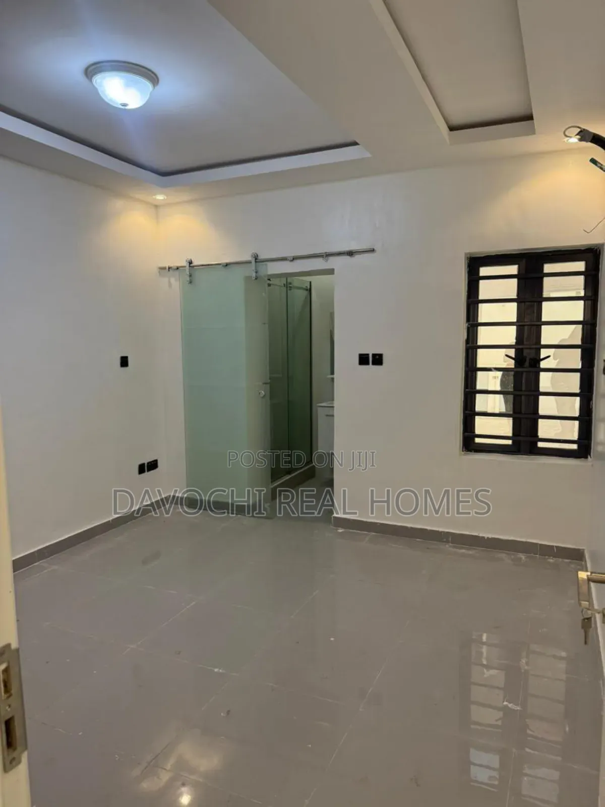2bdrm Apartment in Off Freedom Way for rent in Lekki