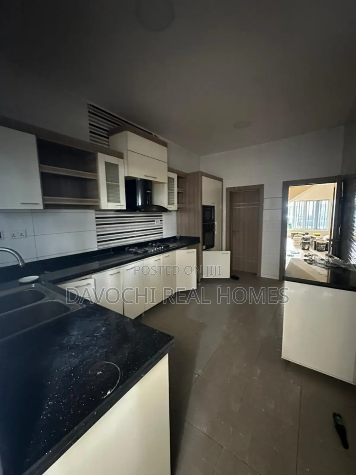 5bdrm Duplex in Osapa London Estate, Lekki for rent in Lekki