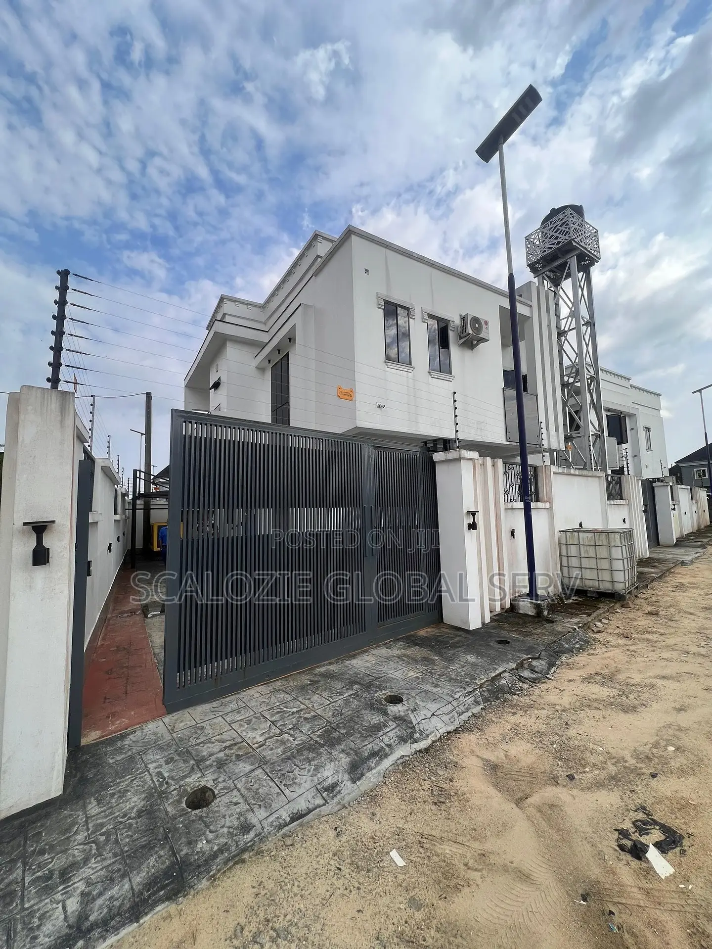 4bdrm Duplex in Iwofe Port Harcourt for sale in Port-Harcourt