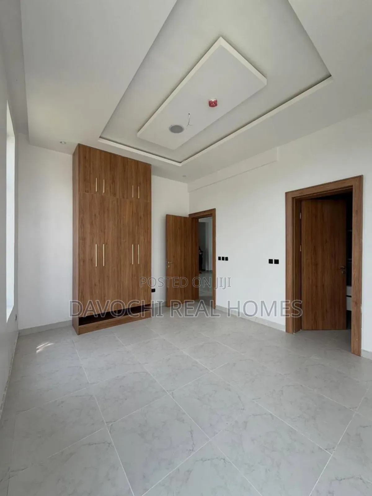 2bdrm Apartment in Lekki Phase One for rent in Lekki