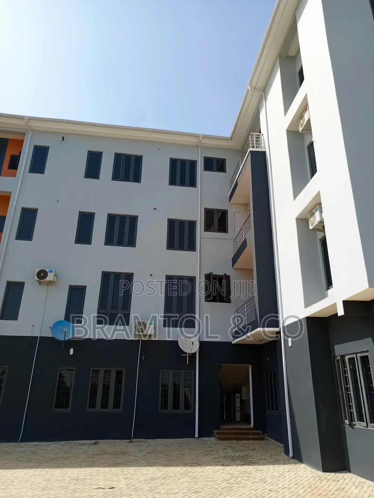 3bdrm Block of Flats in With Bq, Katampe (Main) for rent in Katampe (Main)