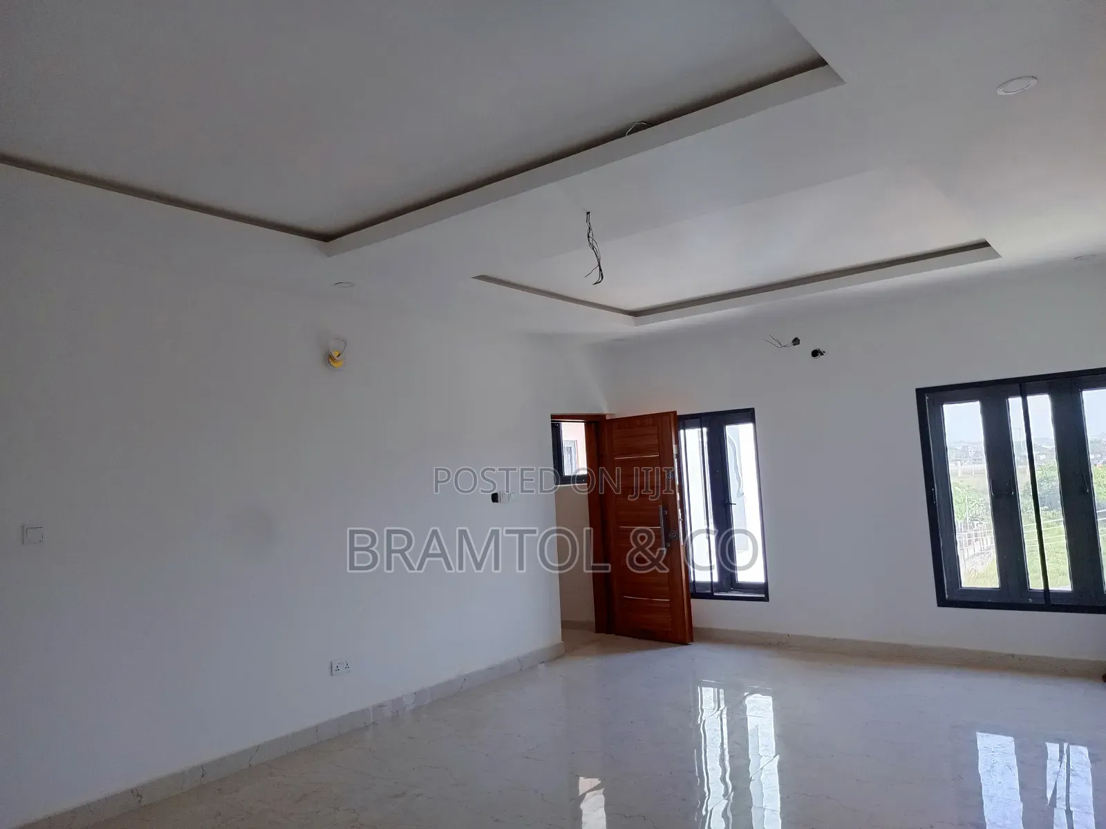 3bdrm Block of Flats in With Bq, Katampe (Main) for rent in Katampe (Main)