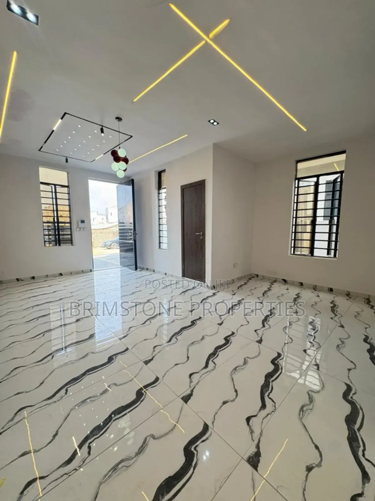 Furnished 4bdrm Duplex in Ikota for sale in Ikota