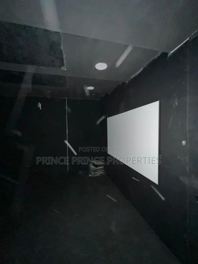 Furnished 5bdrm Mansion in Lekki for sale in Lekki