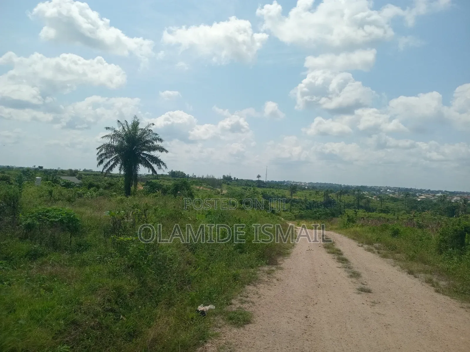 2.8m/Plot (4acre) in Ife