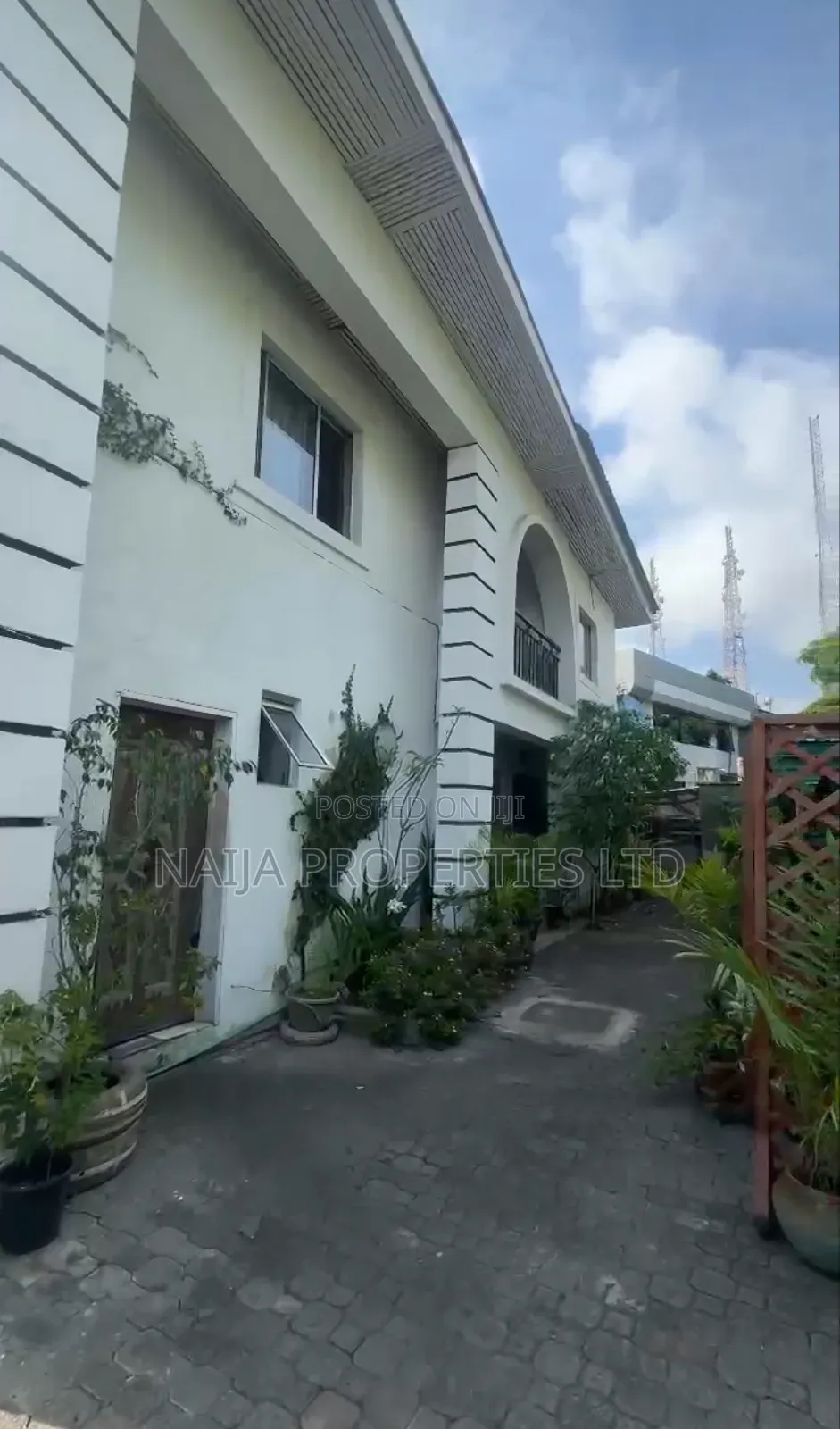 13:Rooms Hotel in Victoria Island for Lease in Victoria Island