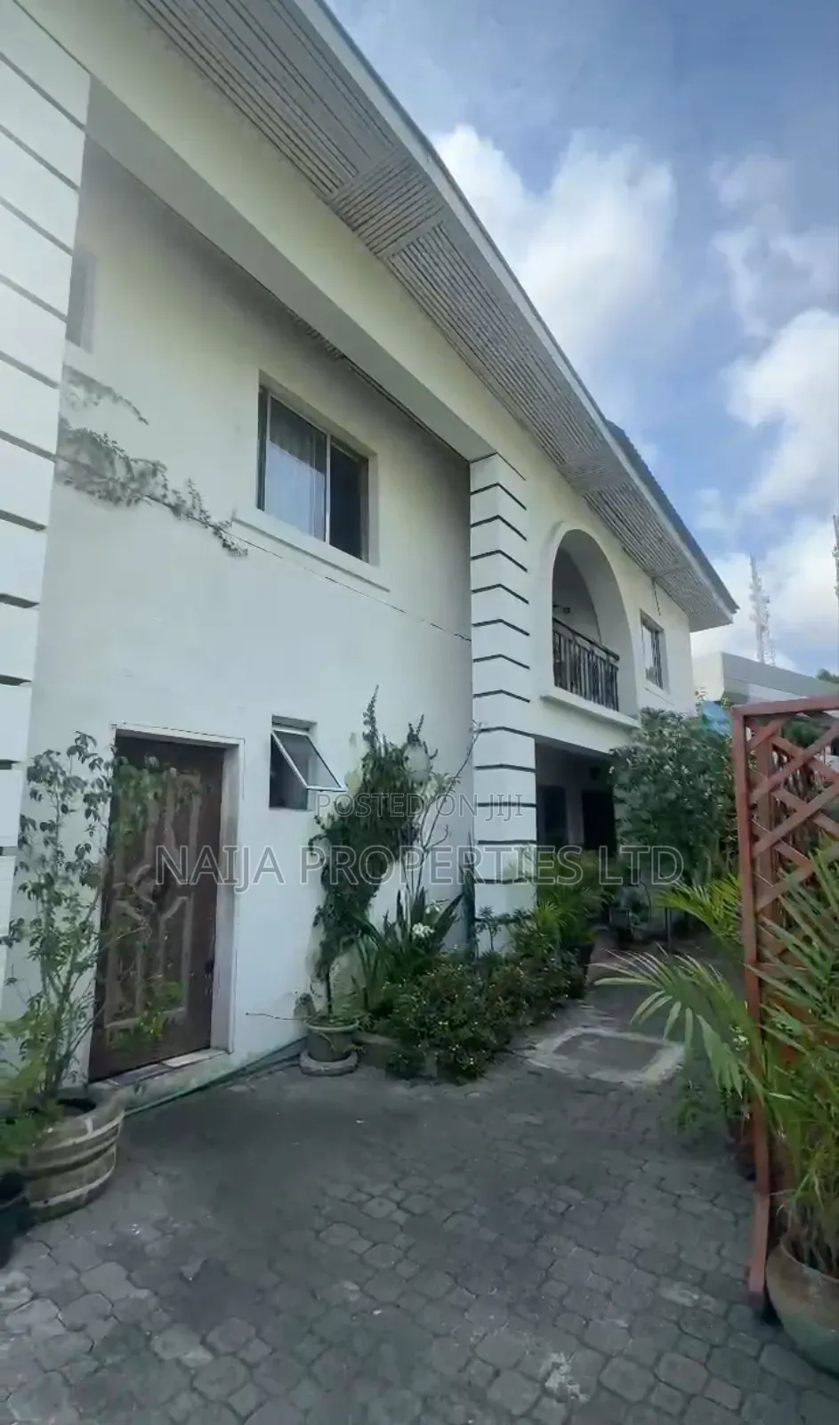 13:Rooms Hotel in Victoria Island for Lease in Victoria Island