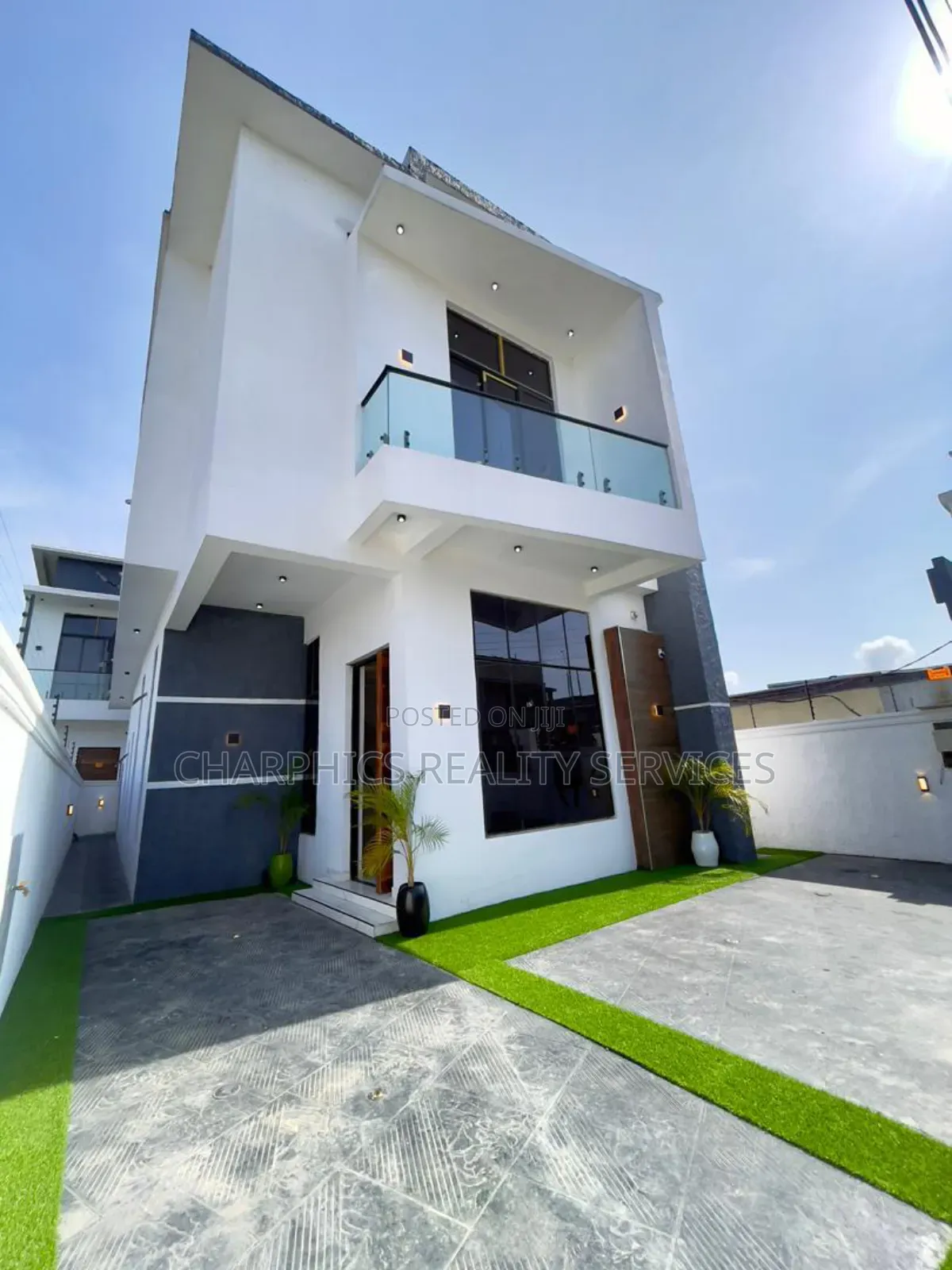 5bdrm Duplex in Ajah for sale in Ajah