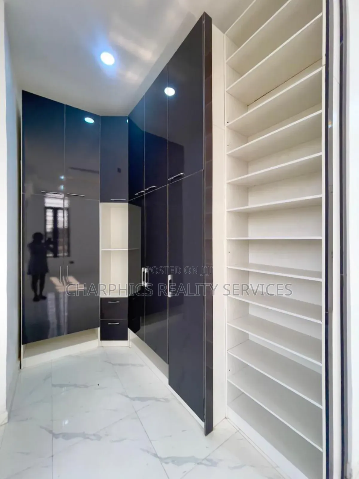 5bdrm Duplex in Ajah for sale in Ajah