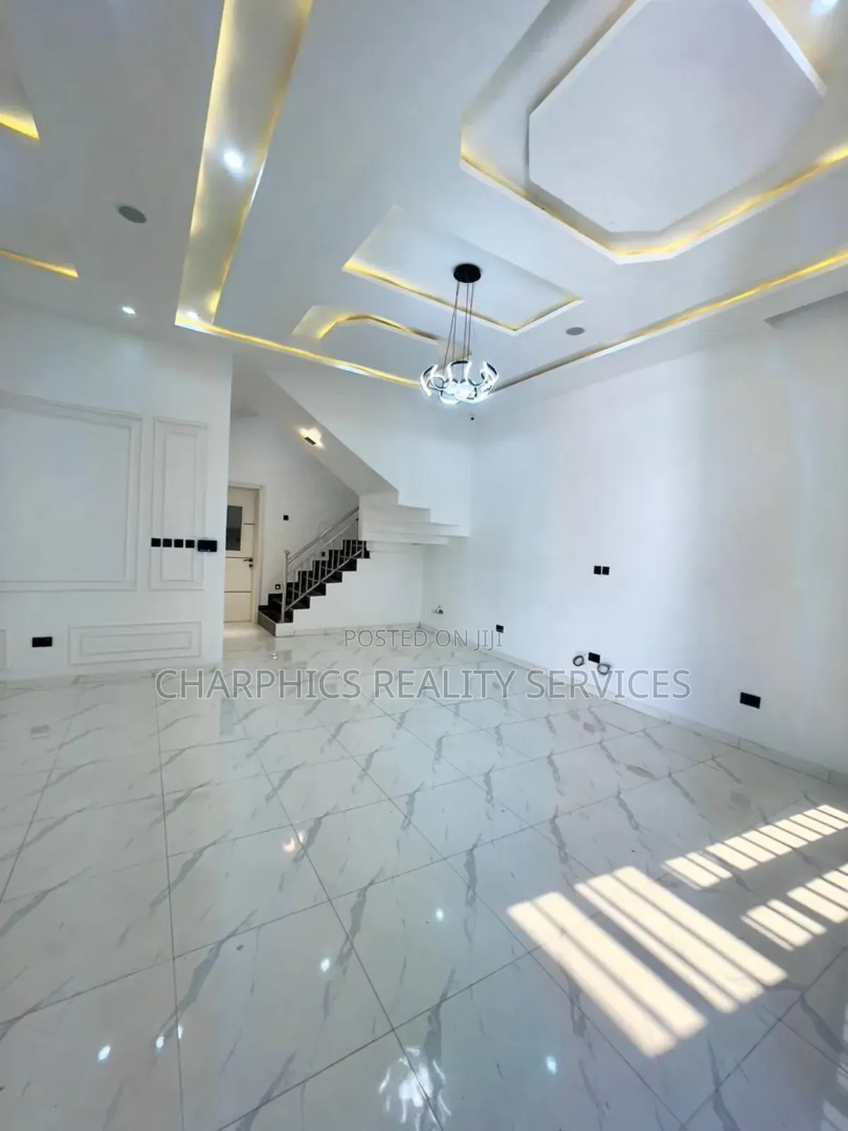 5bdrm Duplex in Ajah for sale in Ajah