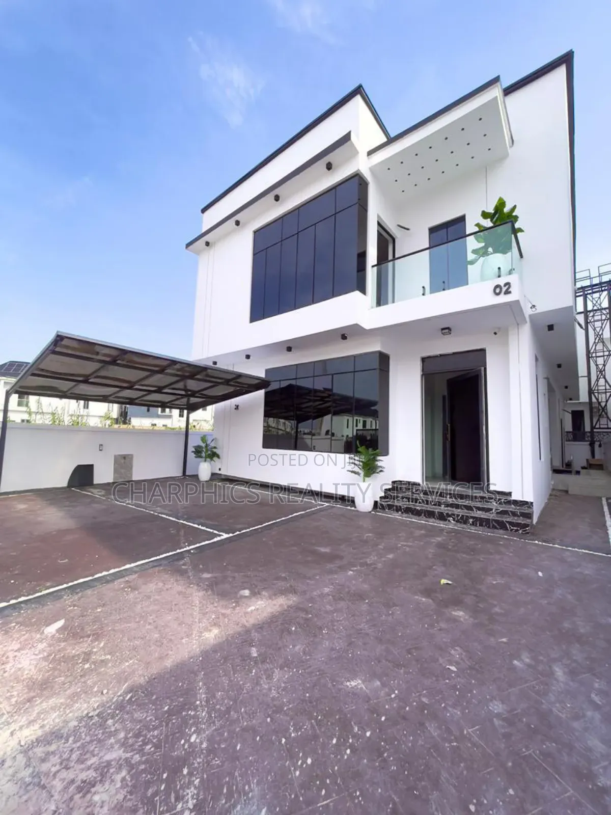 5bdrm Duplex in Lekki Phase 2 for sale in Lekki Phase 2