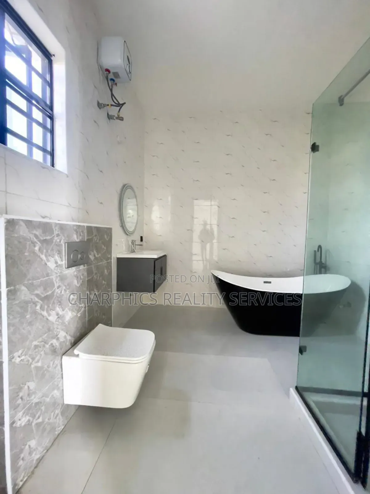 5bdrm Duplex in Lekki Phase 2 for sale in Lekki Phase 2