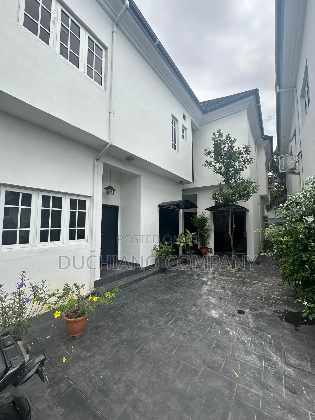 2bdrm Apartment in Lekki Phase 1 for rent in Lekki Phase 1