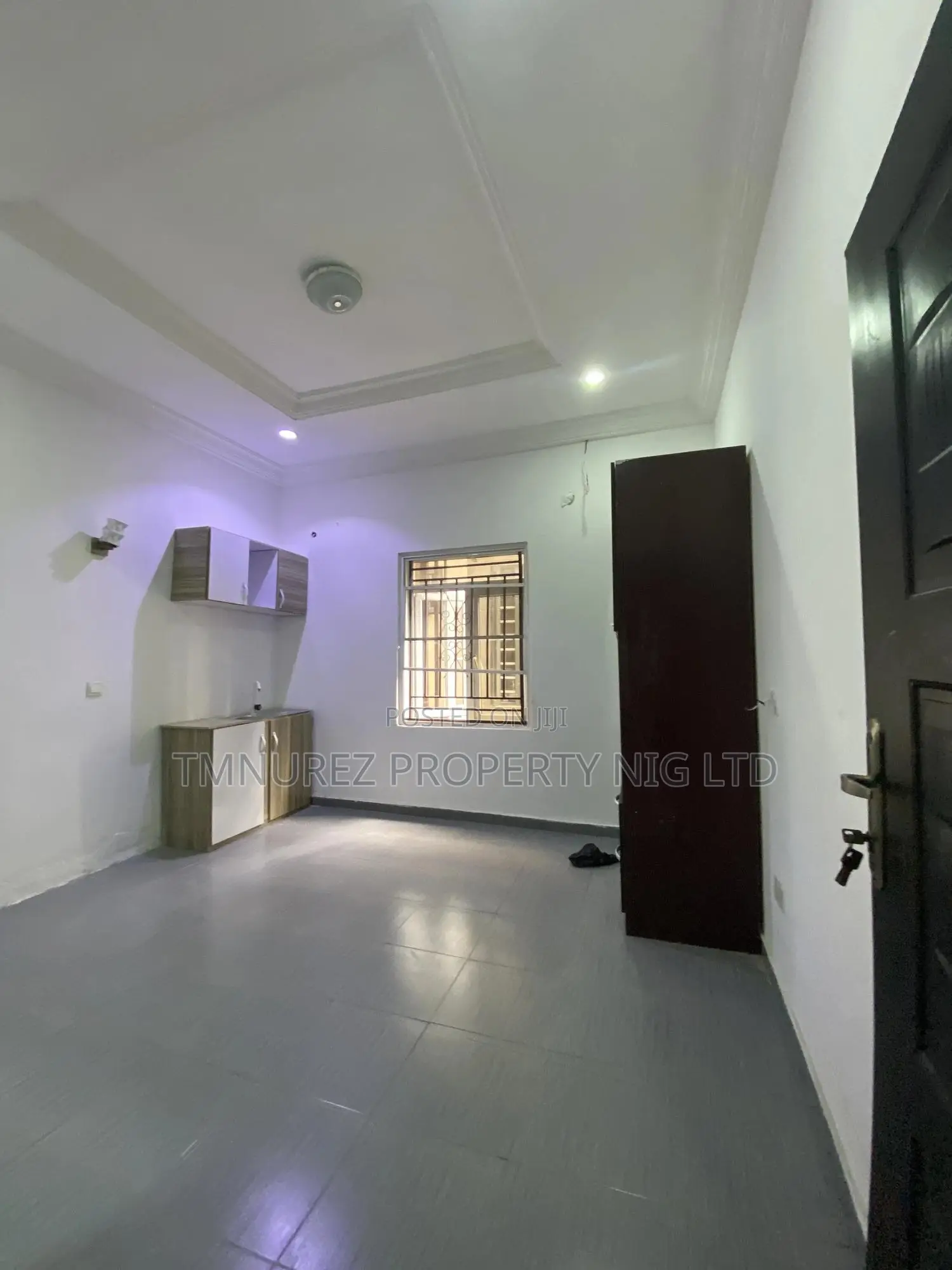 Studio Apartment in Chevron for rent in Chevron