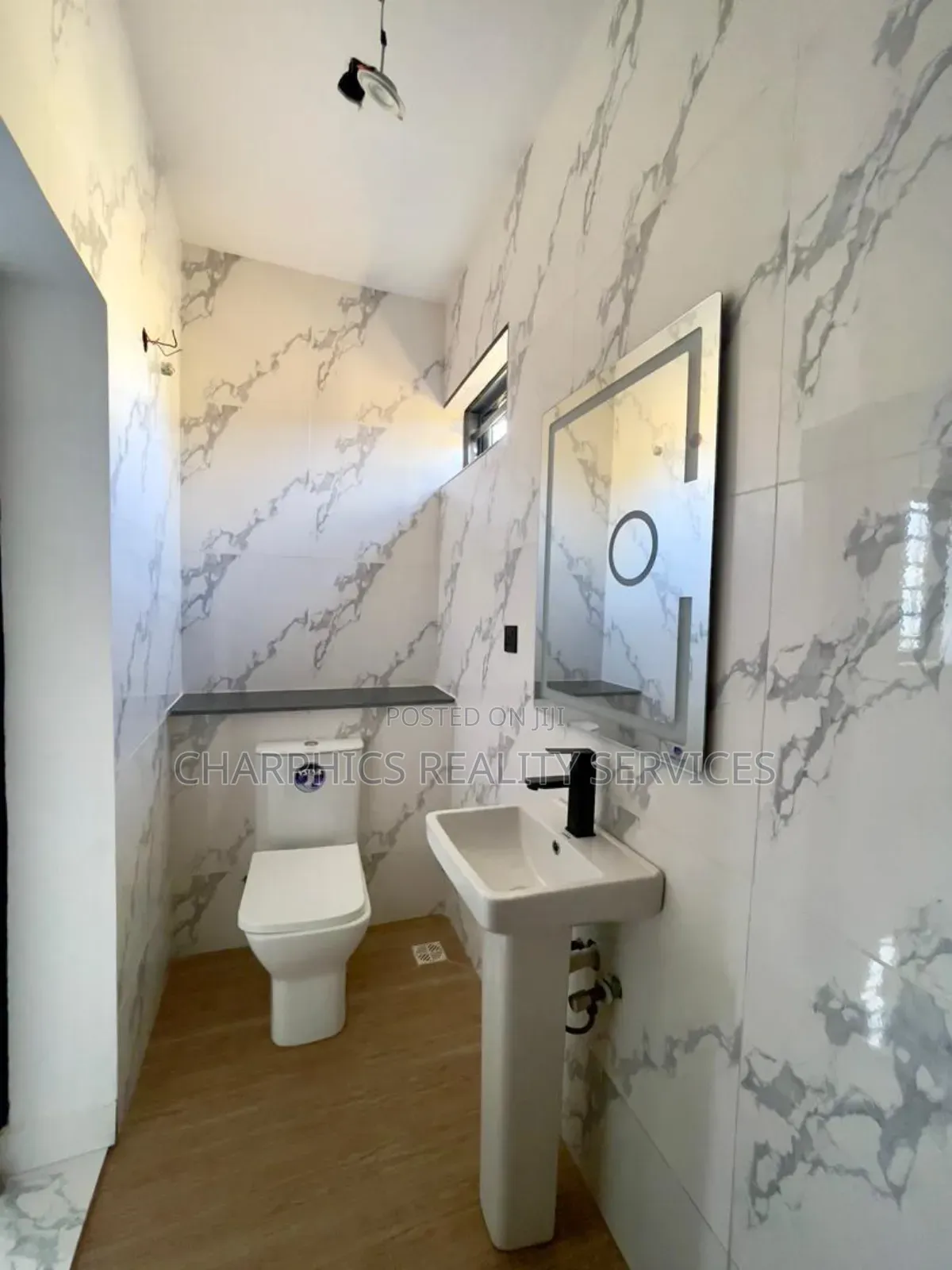Studio Apartment in Lekki Phase 2 for sale in Lekki Phase 2