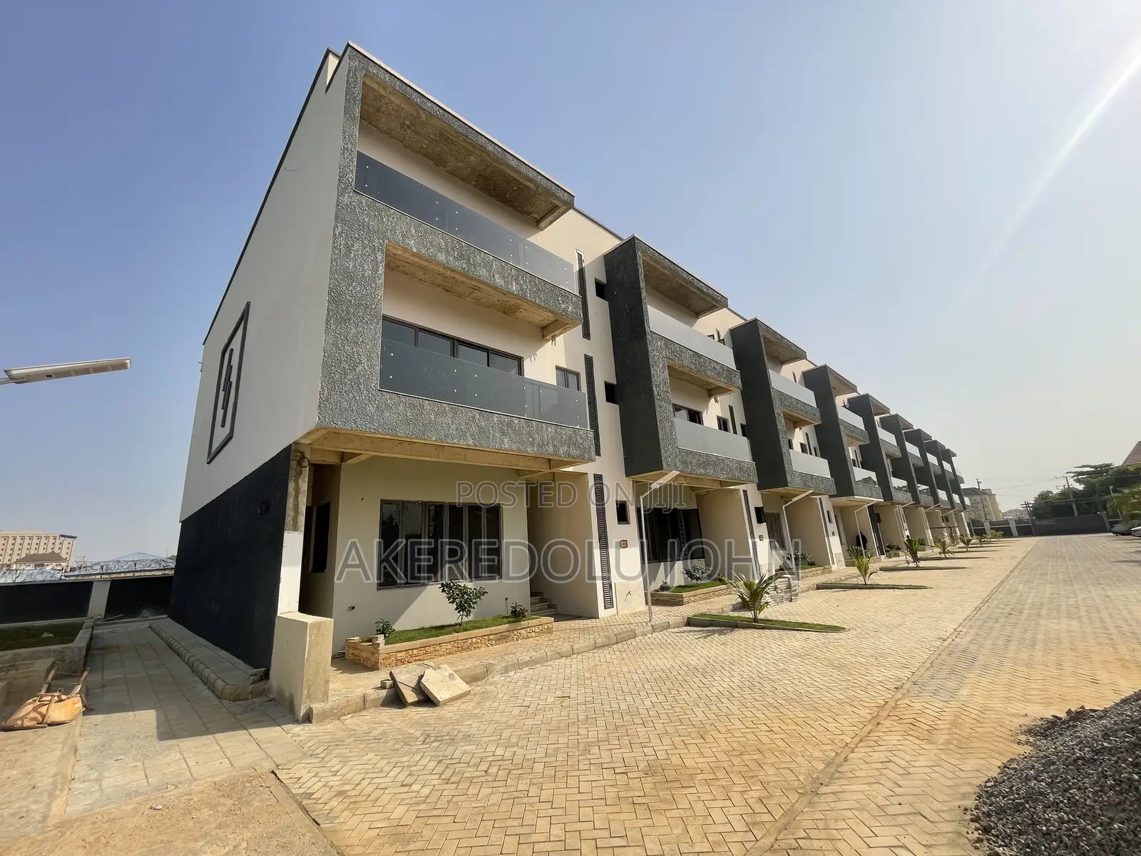 4bdrm Townhouse/Terrace in Jahi for sale in Jahi
