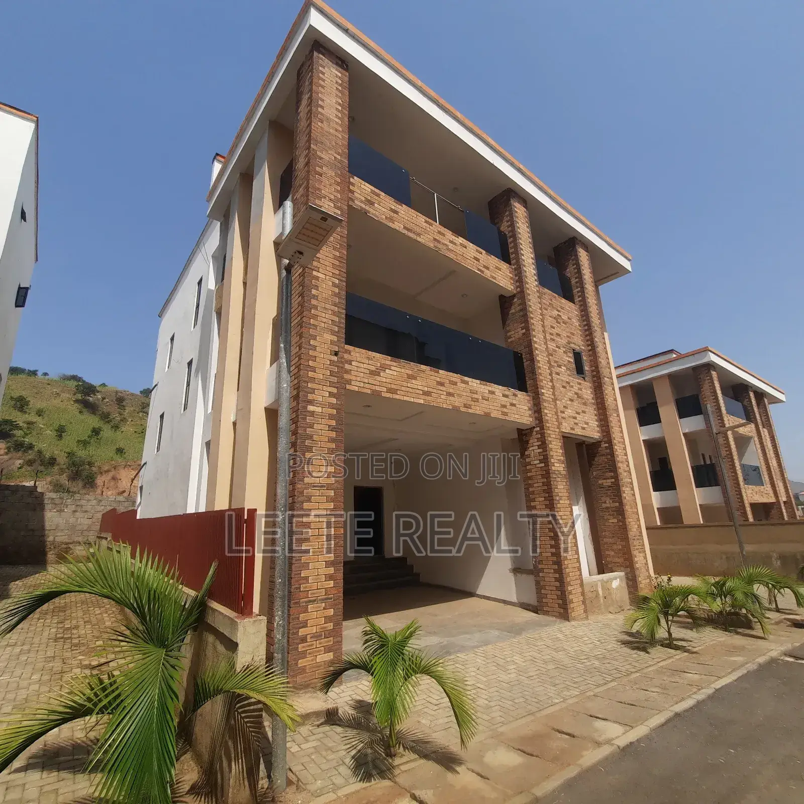 5bdrm Duplex in Katampe Extension for sale in Katampe Extension