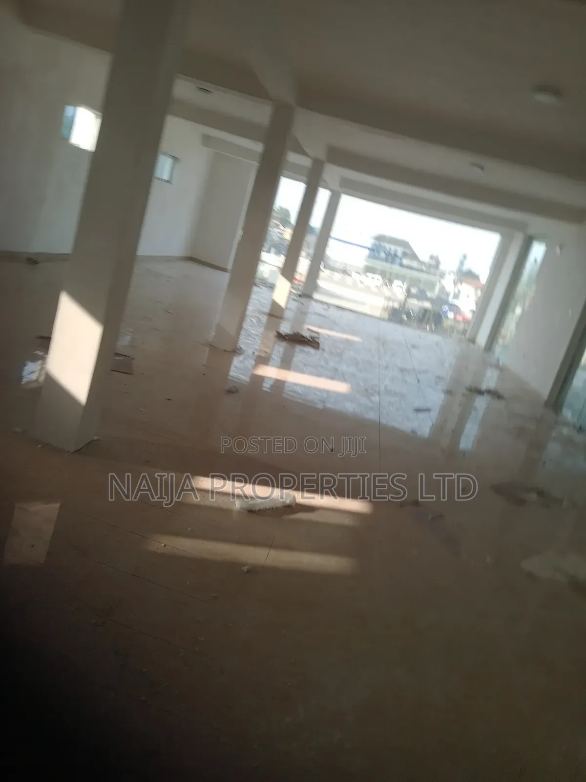 130sqm Off Space Directly on the Express Way at Olokonla ,Ajah for Rent in Ajah