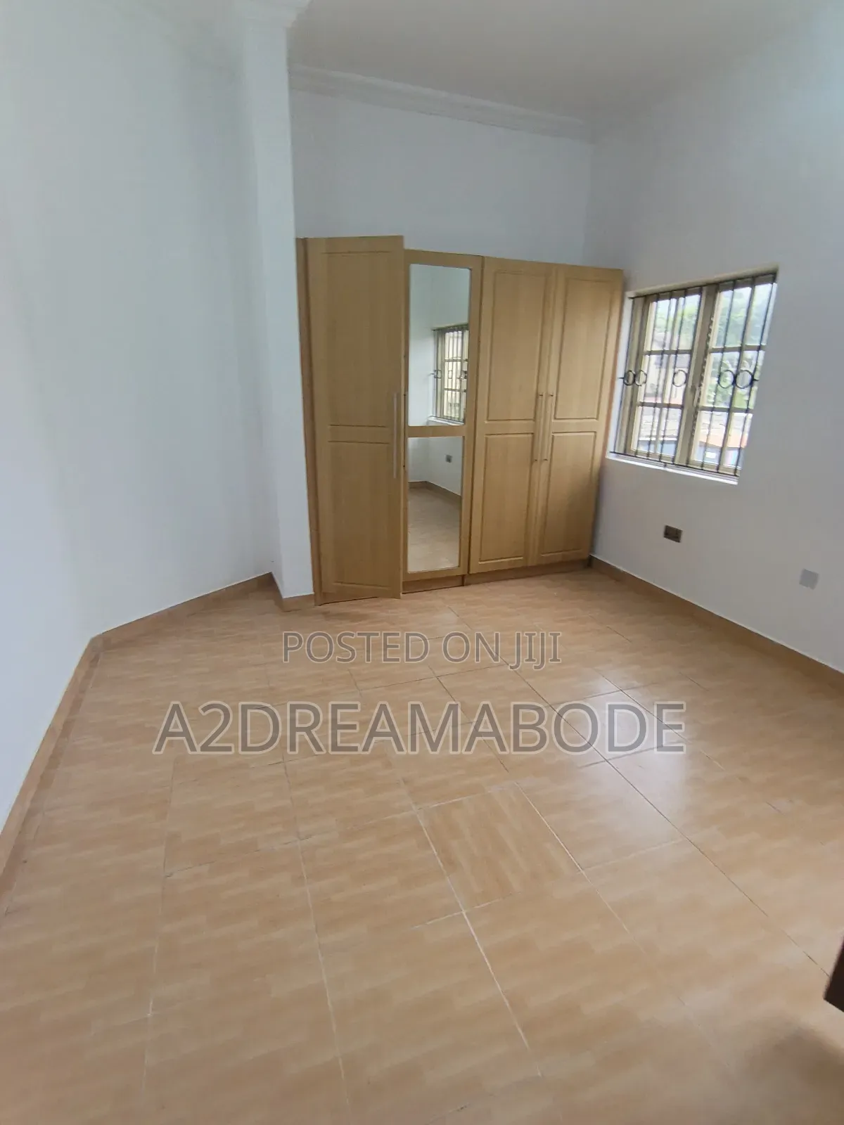 3bdrm Apartment in Ikeja Gra for rent in Ikeja